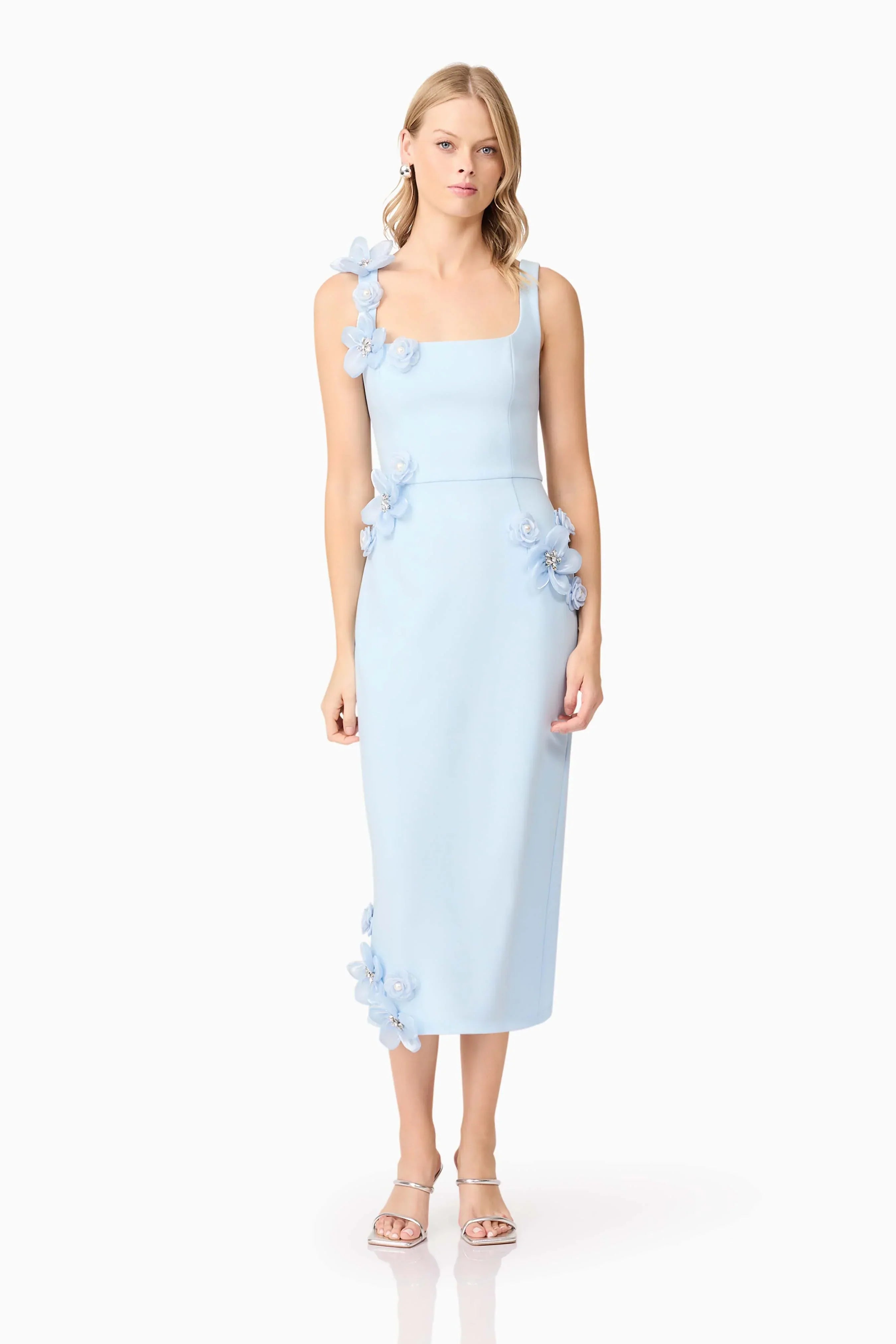 Chantelle 3D Midi Dress In Blue