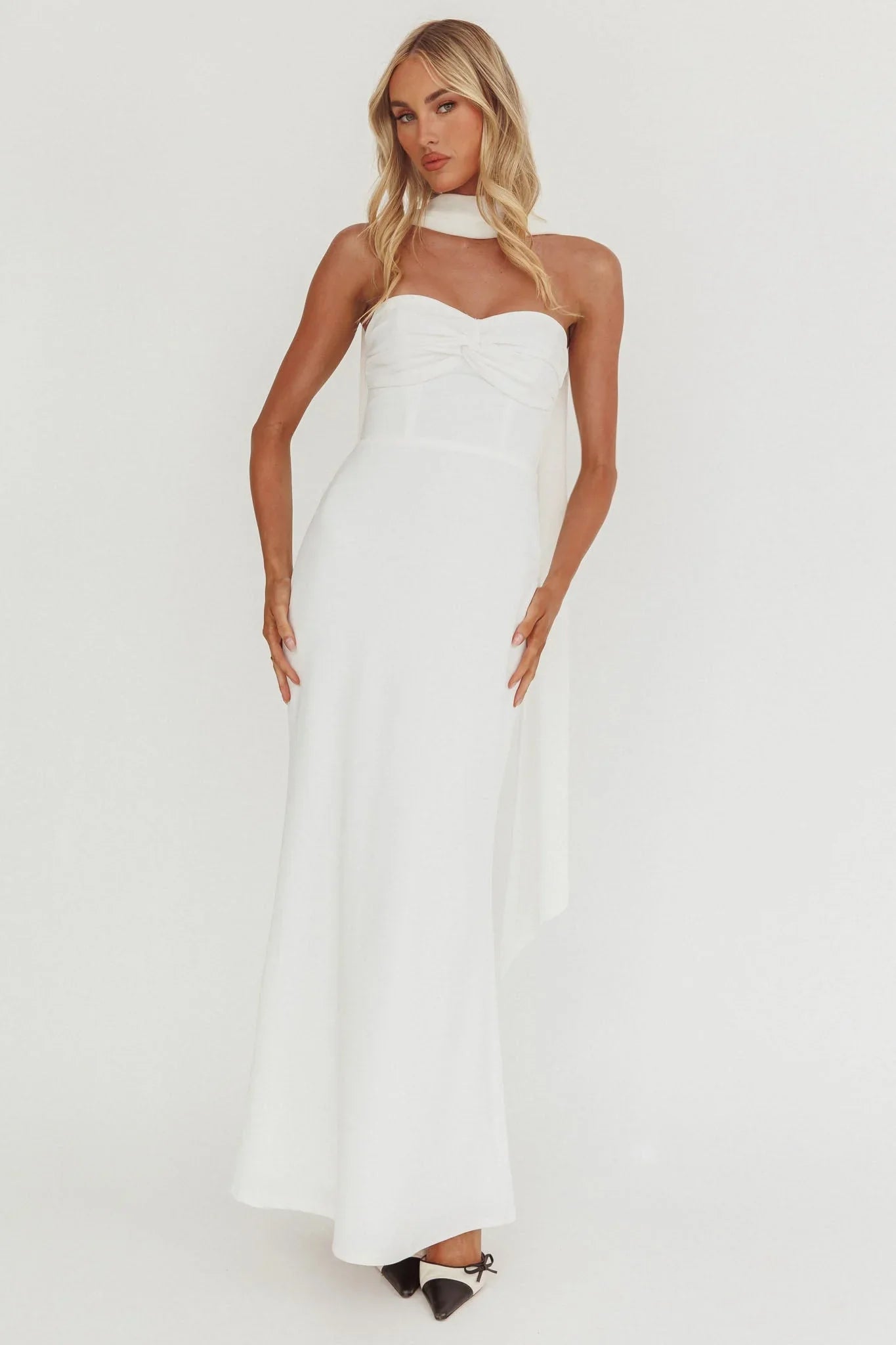 Of The Night Twist Bust Maxi Dress White